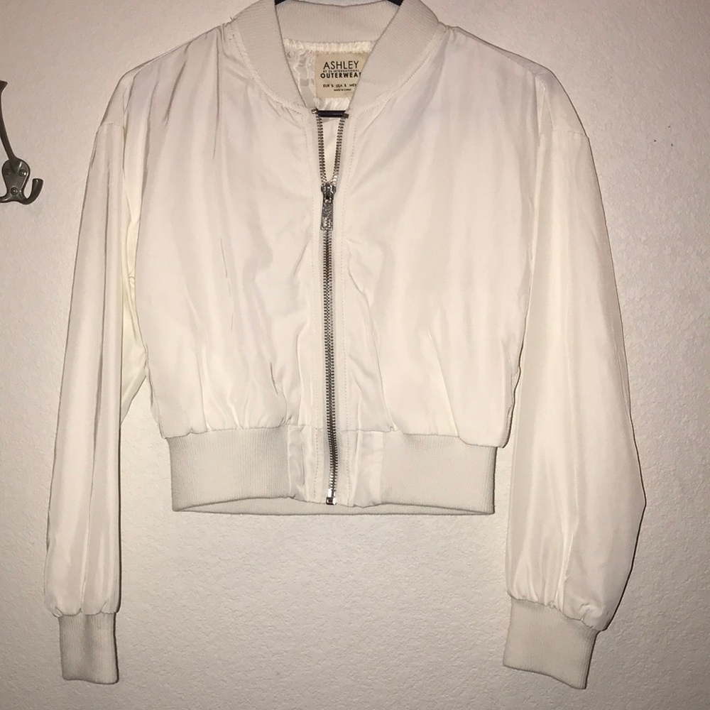 Bomber jacket